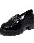 Atmungsaktive Slip-On-Loafer mit Plateauabsatz