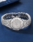 Women's Rhinestone Fashion Watch – Round Dial Quartz Watch with Diamond Accents