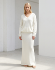 Strickpullover mit V-Ausschnitt und langer Rock für Damen – Schlichtes, elegantes Zweiteiler-Outfit