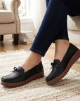 Damen Slip-On Loafer mit Lochmuster – Atmungsaktive, perforierte Flats mit weicher Innensohle, leichtem Komfort und lässigem Alltagsstil