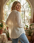 Locker geschnittener Damenpullover mit Farbblockmuster – Entspannter Chic in Aprikose