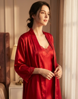 Damen-Nachthemd aus 100 % Maulbeerseide – Langärmliges Schlafkleid mit Schmetterlingsstickerei aus luxuriös weichem Stoff