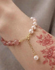 Women's Natural Pearl Heart Bracelet – Adjustable Elastic Strawberry Crystal Beaded Bracelet