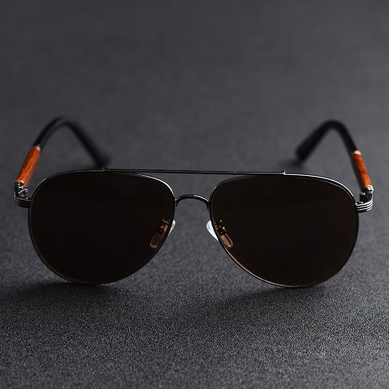 Herzförmige Sonnenbrille für Herren aus Naturkristall – UV390-Schutz