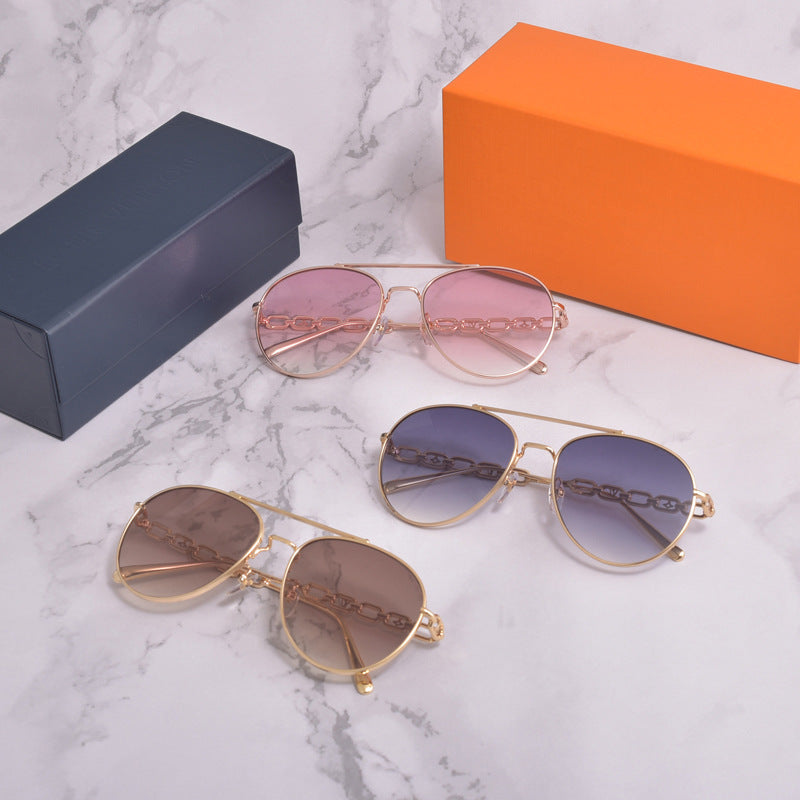Damen Polarisierte Piloten-Sonnenbrille mit Kette – UV400 Metallrahmen Aviator-Brille mit CR39 Gläsern