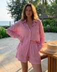 Damen Tencel Zweiteiler – Weiches Lyocell Hemd & Shorts Outfit mit geometrischem Print, atmungsaktivem Stoff & lässig-elegantem Stil