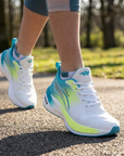 Women's Carbon Plate Running Shoes Lightweight Shock Absorption