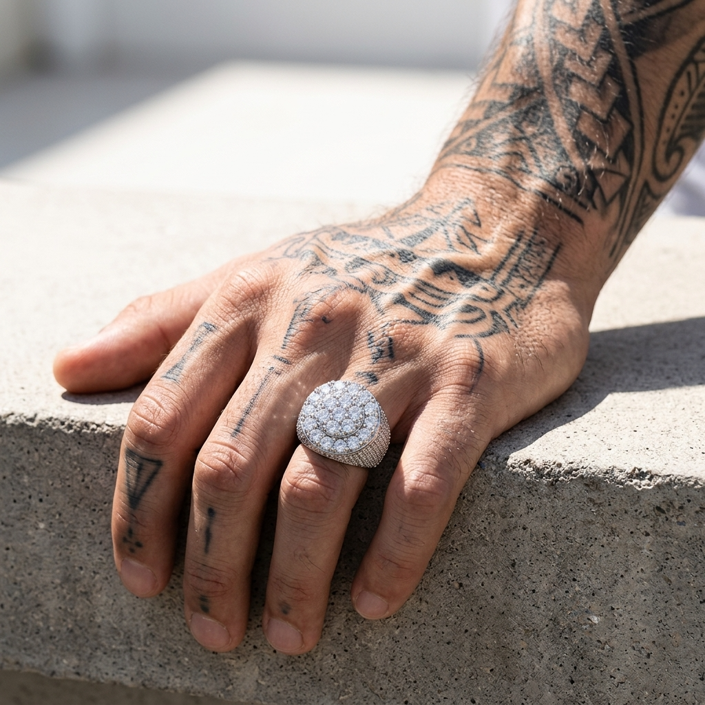 Men's Trendy Retro Flower Diamond Ring – Gold Plated Geometric Hip-Hop Statement Band