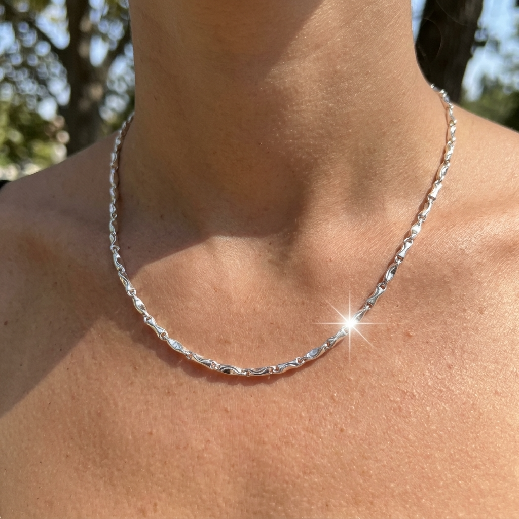 Women's Geometric Ingot Chain Necklace – Silver Plated Retro Style