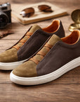 Herren-Sneaker aus Freizeit-Leder – Obermaterial PU, Futter aus Narbenleder, Schnürsenkel, EU 37–45, 2 Farben